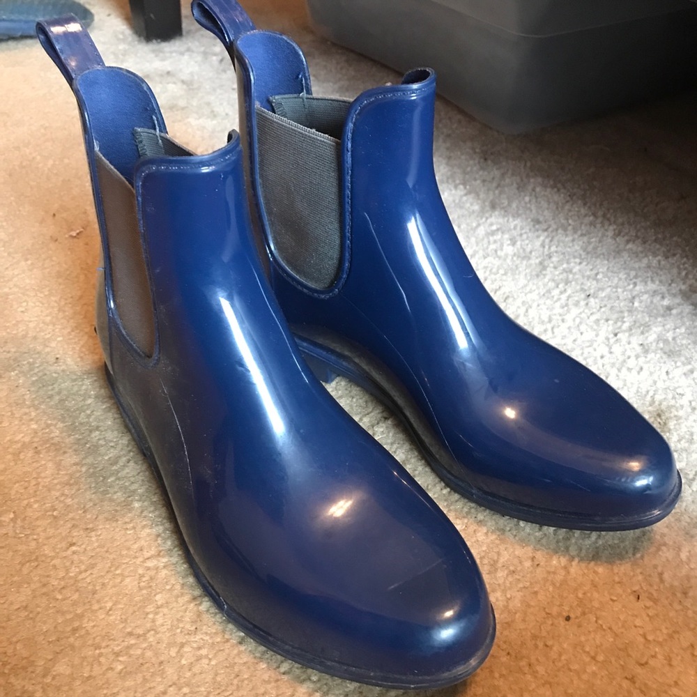 Ralph Lauren ankle rain boots
